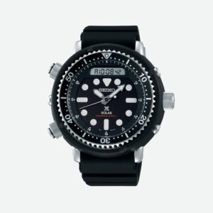 Questa è l'immagine frontale dell'orologio seiko prospex subacqueo analogico con movimento al quarzo a carica solare