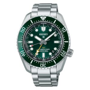 Questa è l'immagne frontale dell'orologio seiko prospex gmt con quadrante verde e impermeabilità a 20 bar
