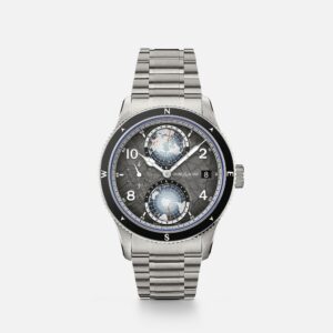 Questa è l'immagine frontale dell'orologio montblanc Geosphere 1858 0 Oxygen the 8000 con movimento automatico, cassa in titanio e ceramica e cinturino in titanio